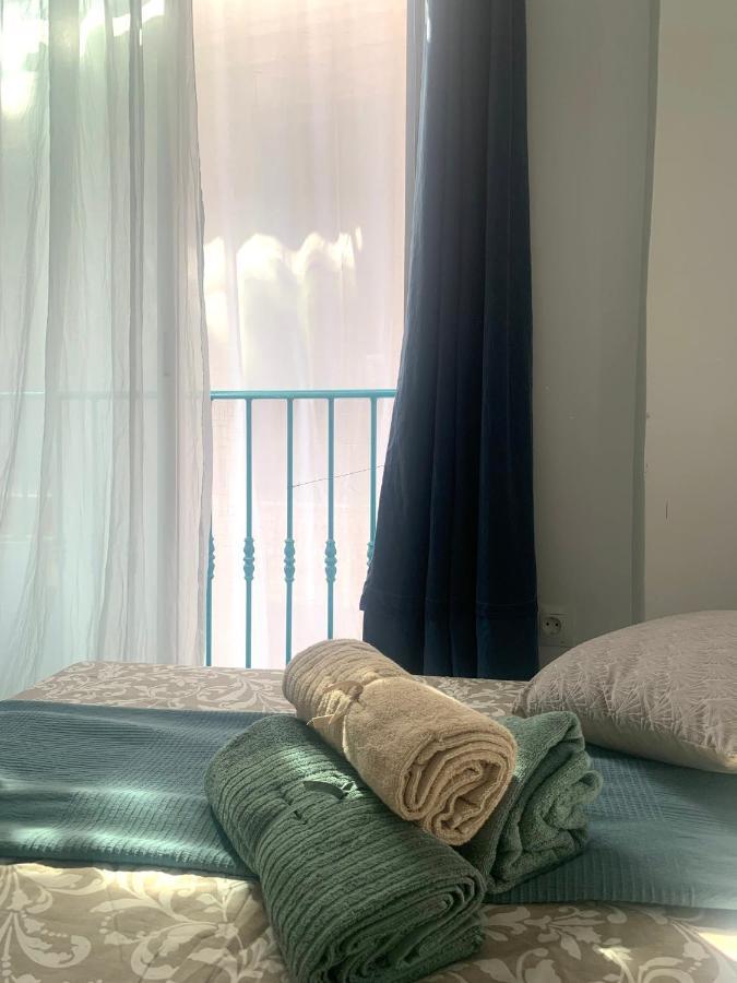 Appartement La Gitana Y El Rey Sol à Málaga Extérieur photo