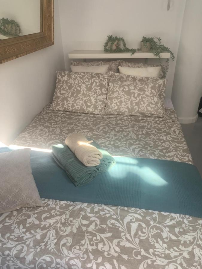 Appartement La Gitana Y El Rey Sol à Málaga Extérieur photo