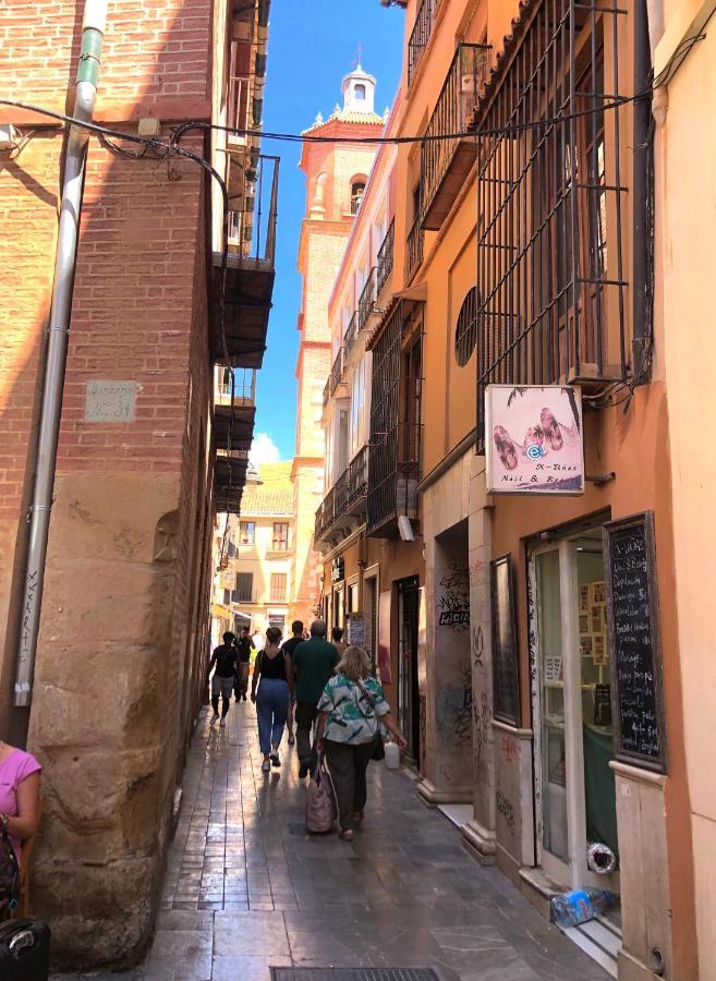Appartement La Gitana Y El Rey Sol à Málaga Extérieur photo