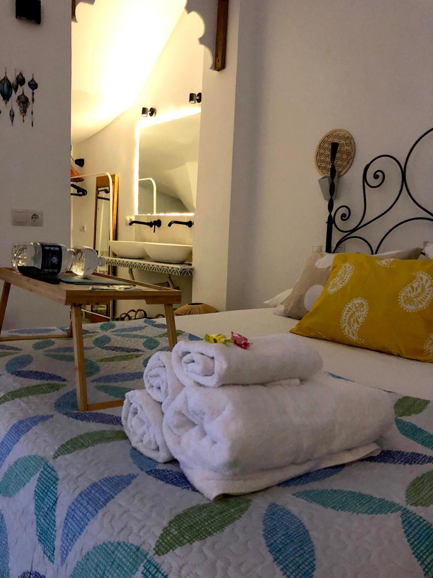Appartement La Gitana Y El Rey Sol à Málaga Extérieur photo