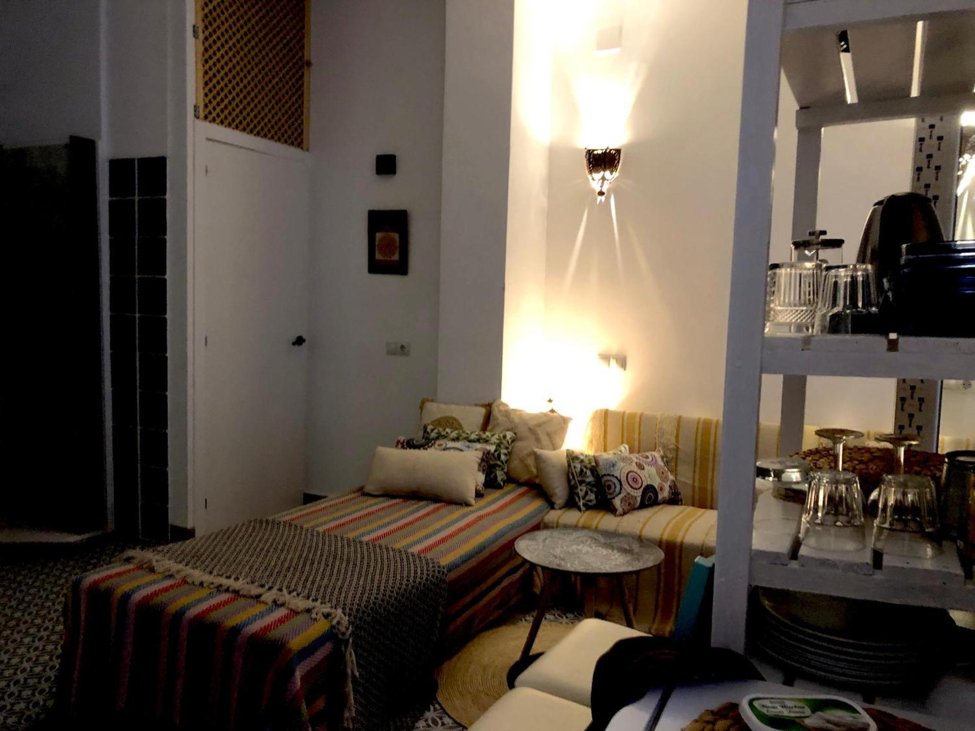 Appartement La Gitana Y El Rey Sol à Málaga Extérieur photo
